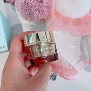 Estée Lauder Revitalizing Supreme+ Eye Balm/Eye cream/NWB
